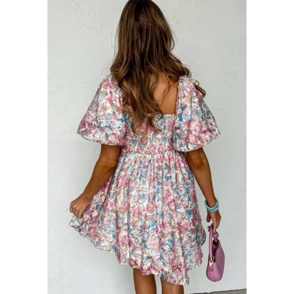 Floral Puffed Sleeve Mini - Picture 2 of 3
